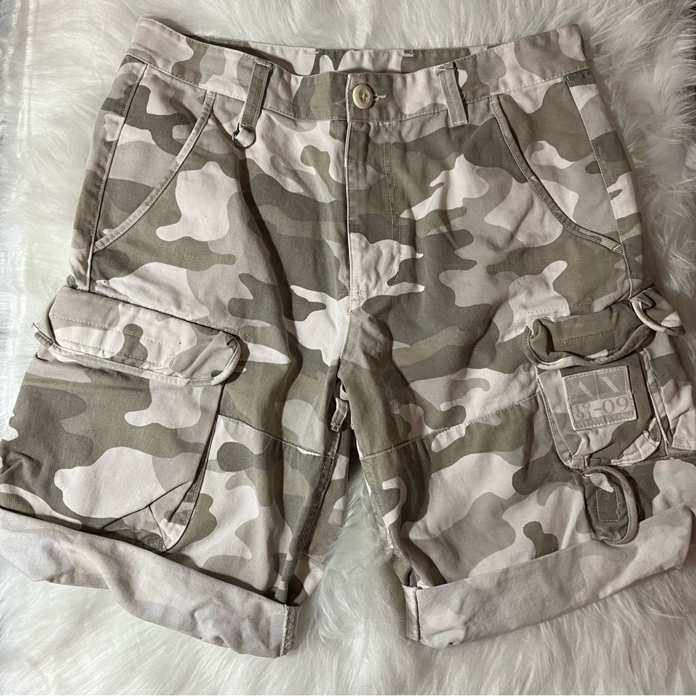 Armani Exchange A|X Camo Cargo Shorts Beige Size 30